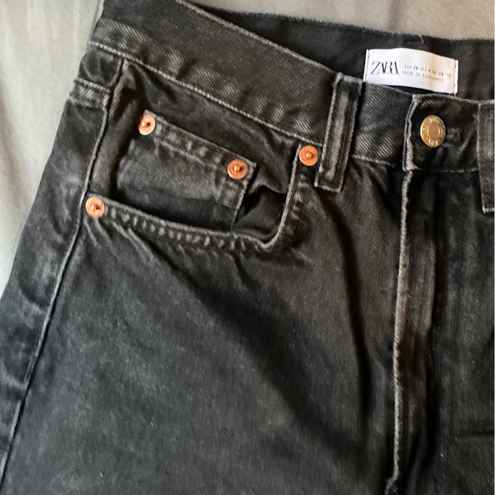 Zara Straight Leg Black Jeans High Waisted Size 4
